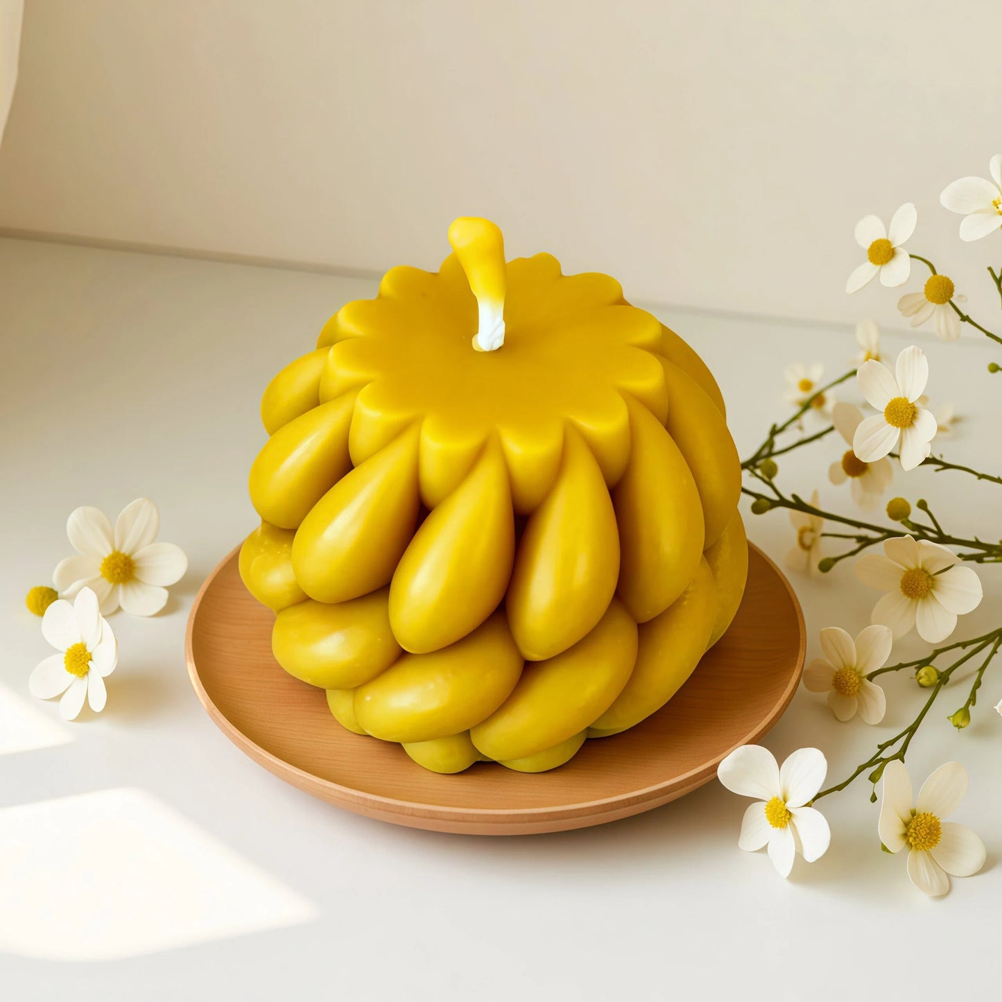 Yarn Ball Beeswax Candle